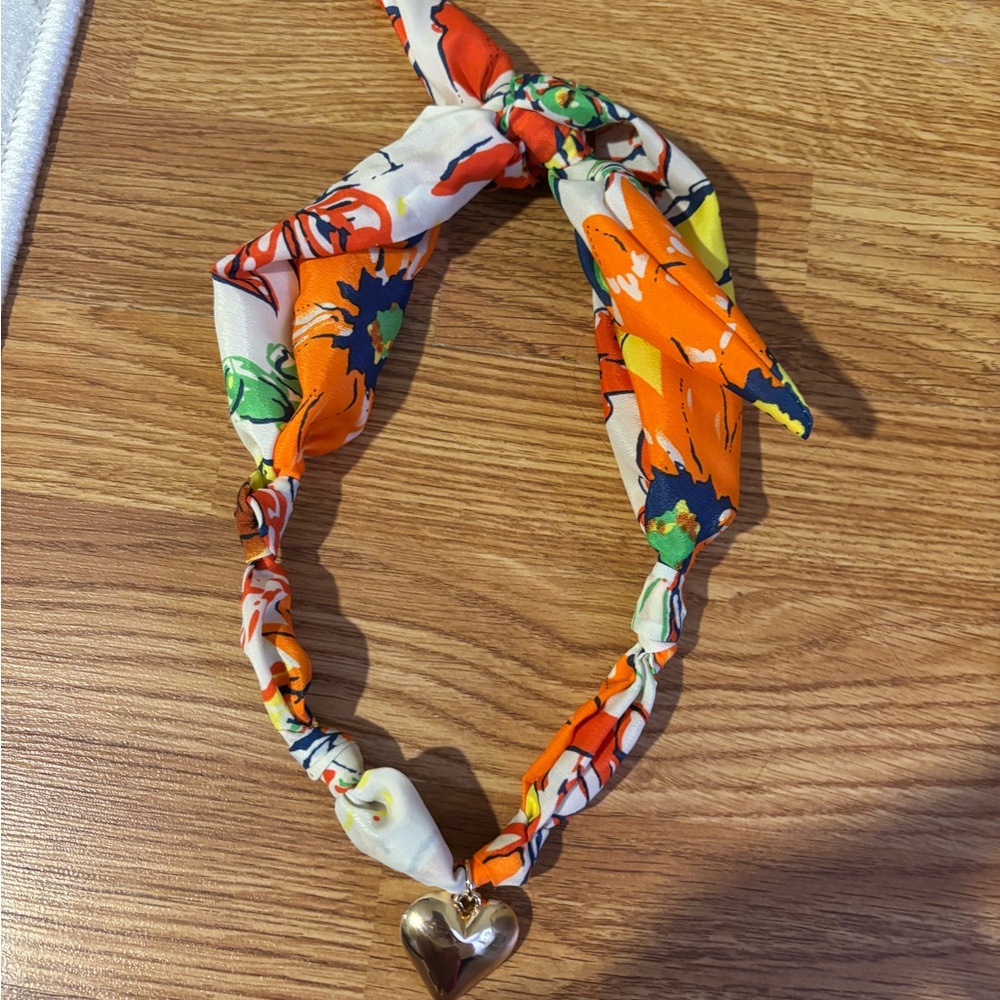 Scarf necklace